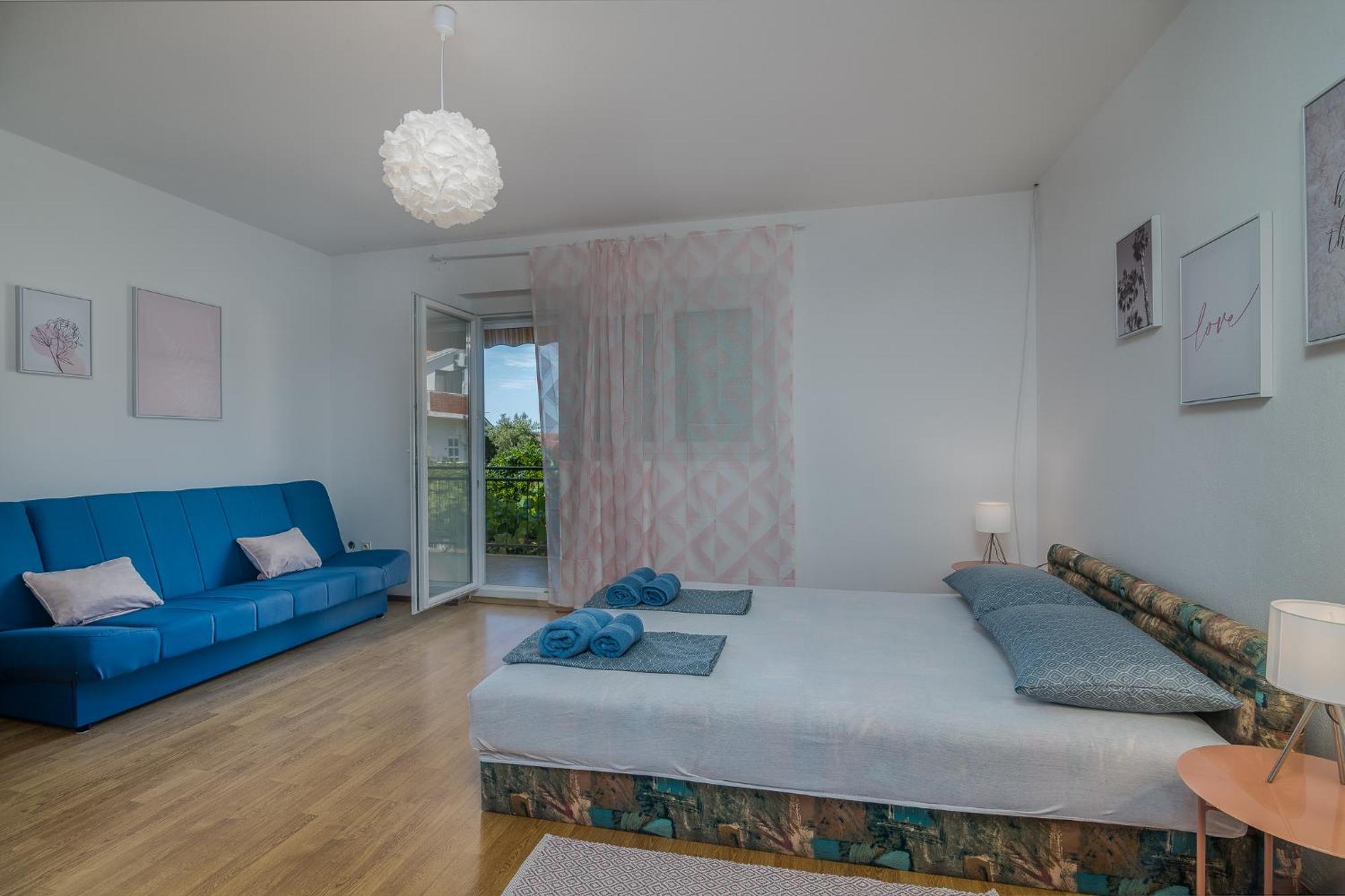 Apartments Bahar Krk Кърк Екстериор снимка