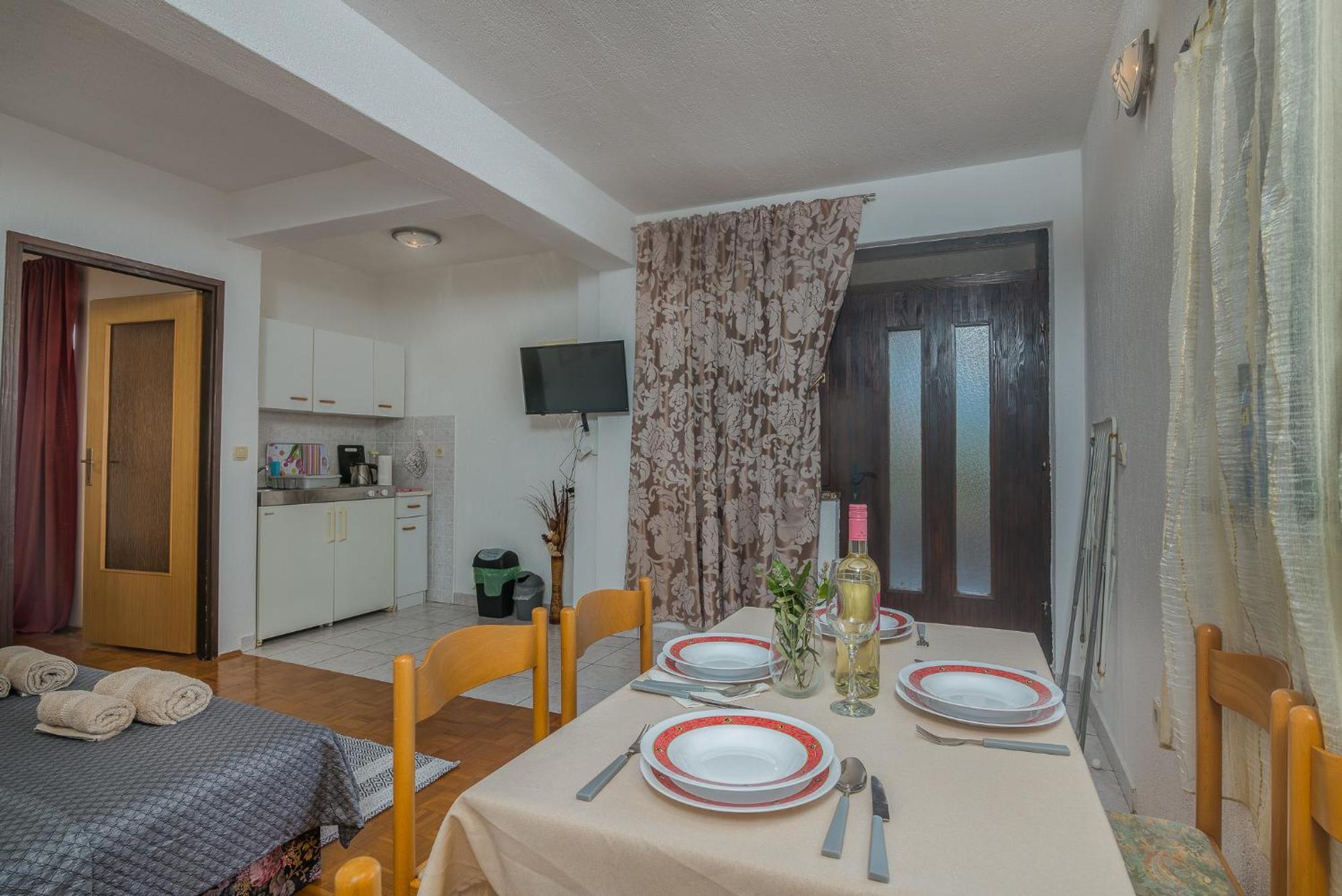 Apartments Bahar Krk Кърк Стая снимка
