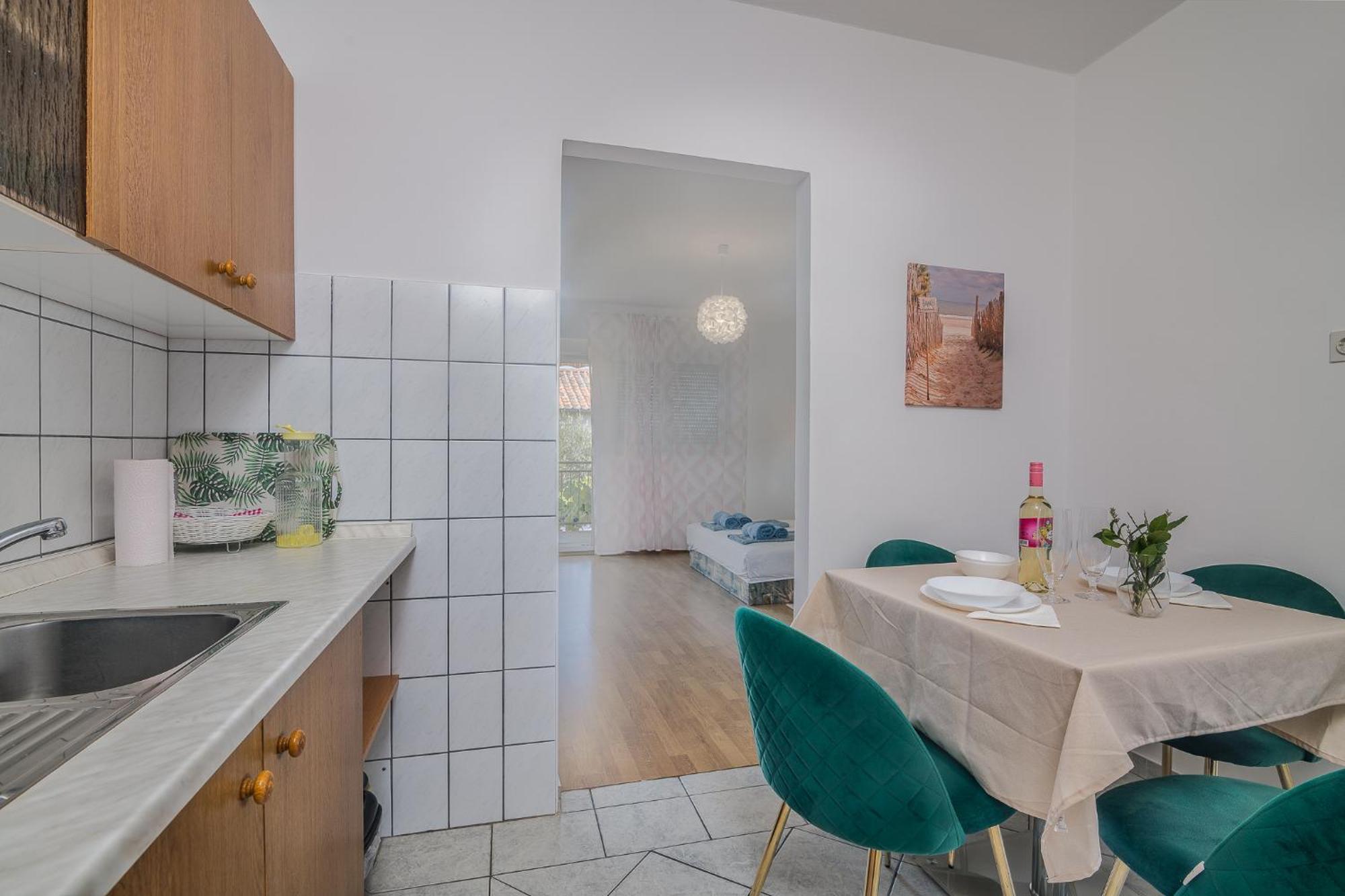 Apartments Bahar Krk Кърк Екстериор снимка
